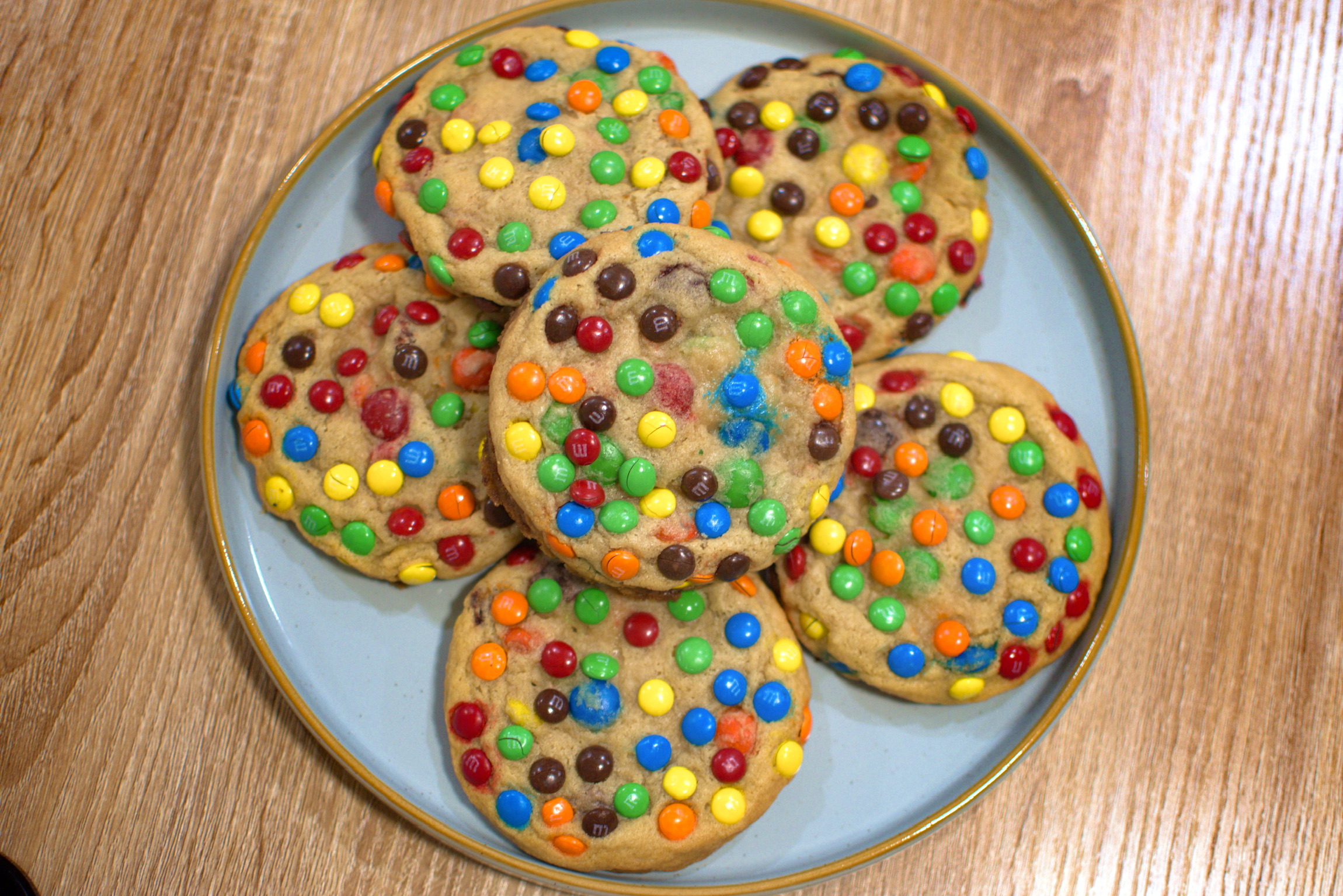M&M cookie